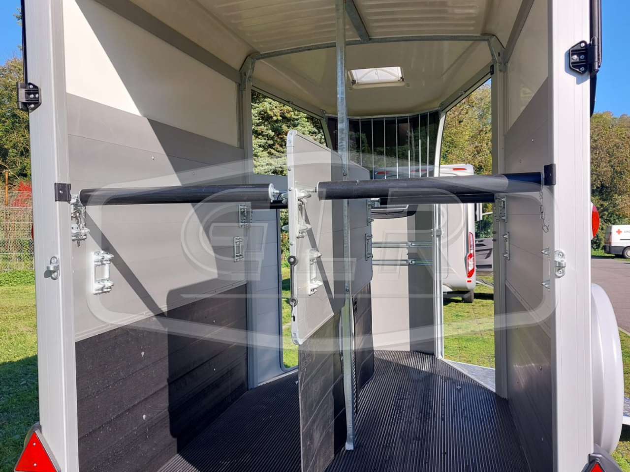 VAN IFOR WILLIAMS NEUF  – HBX 506 –  2 PLACES 