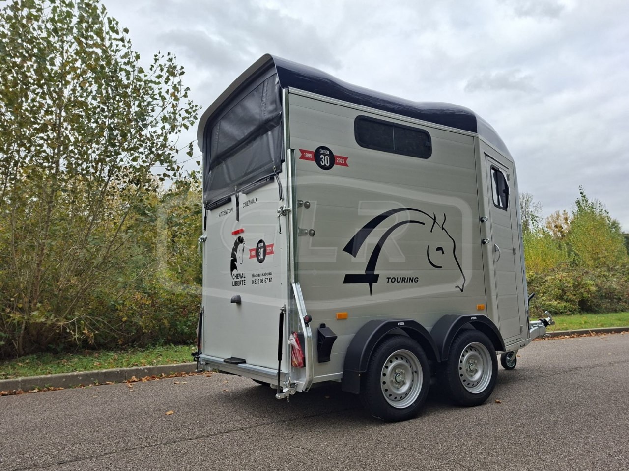 OFFRE EDITION 30 ANS – VAN CHEVAL LIBERTE NEUF – TOURING COUNTRY LUXE SELLERIE 