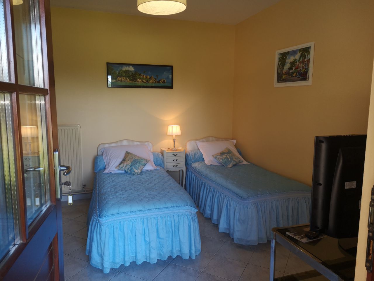 Pensions de qualité, enseignement et gîtes