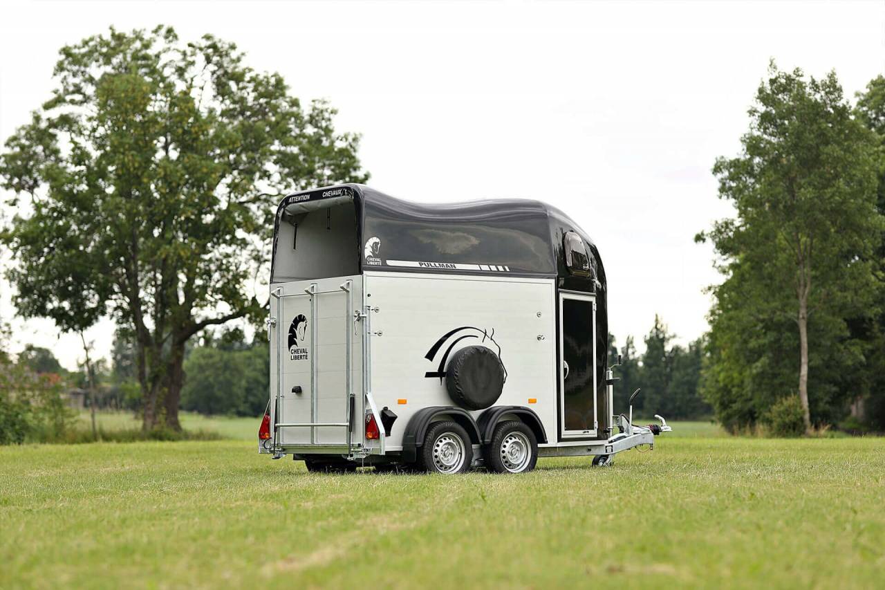 DESTOCKAGE VAN CHEVAL LIBERTE NEUF – GOLD ONE ALULINE – 1.5 PLACES - PULLMAN 2