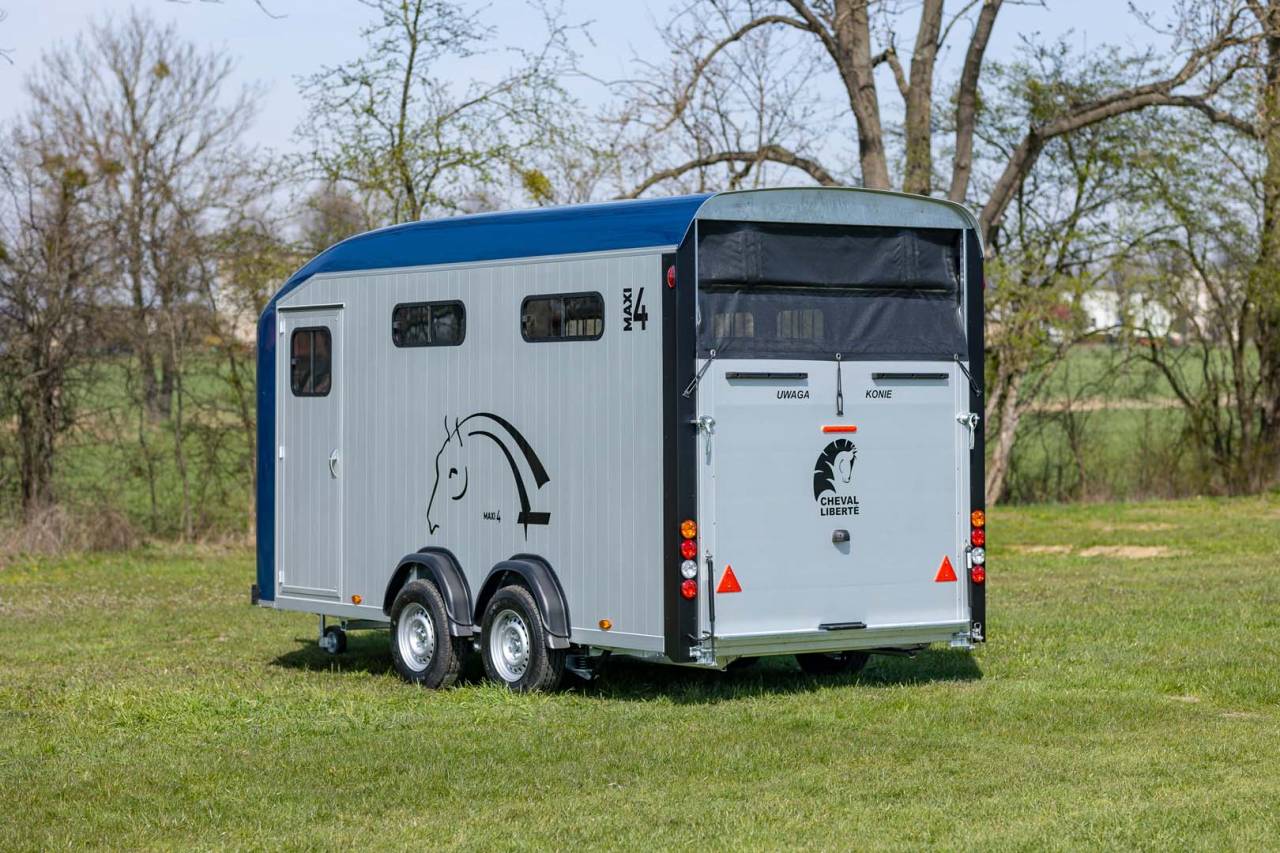 VAN CHEVAL LIBERTE NEUF – MAXI 4 - DIAGONAL / OBLIQUE – 4 PLACES