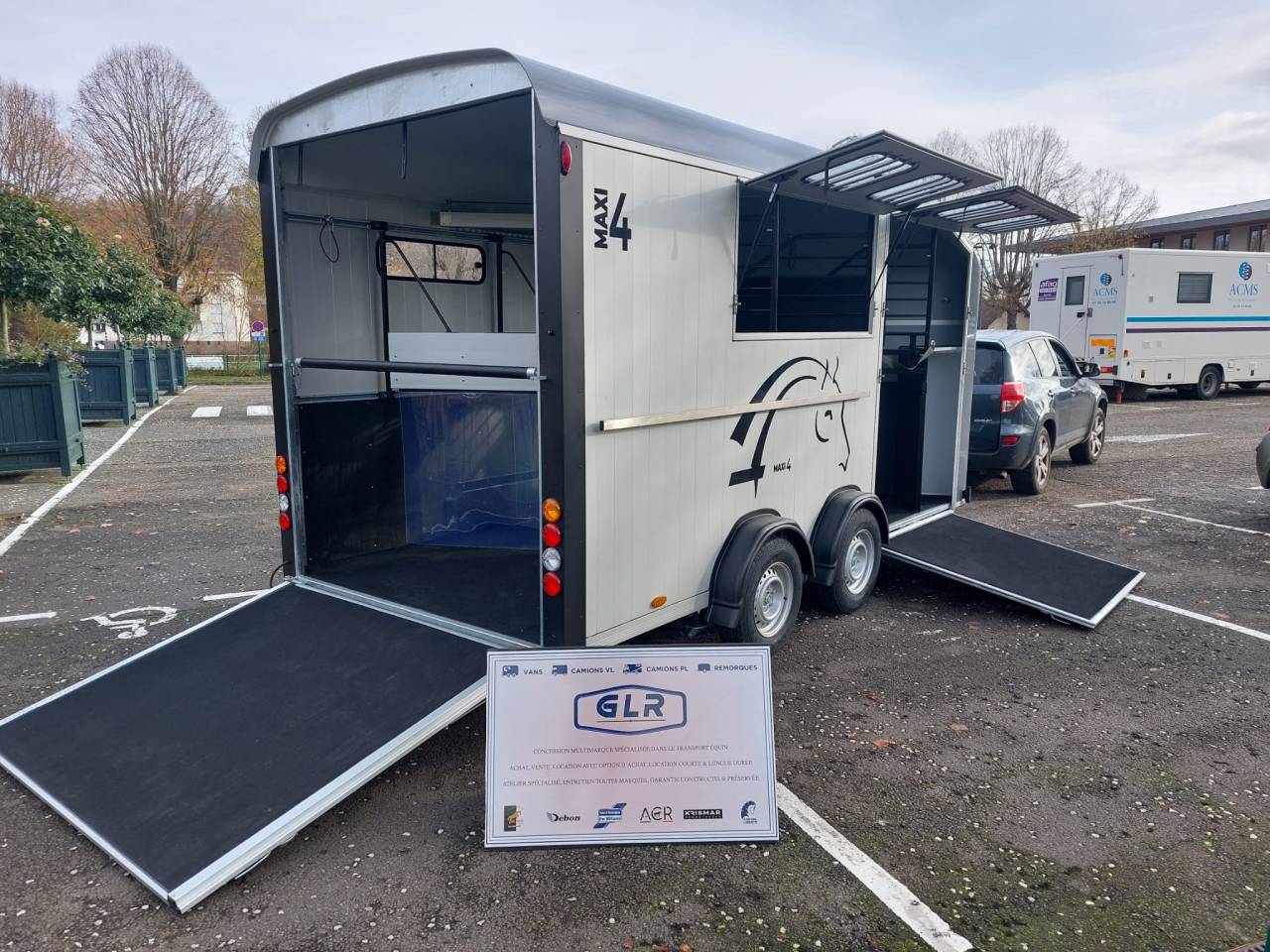 VAN CHEVAL LIBERTE NEUF – MAXI 4 - DIAGONAL / OBLIQUE – 4 PLACES