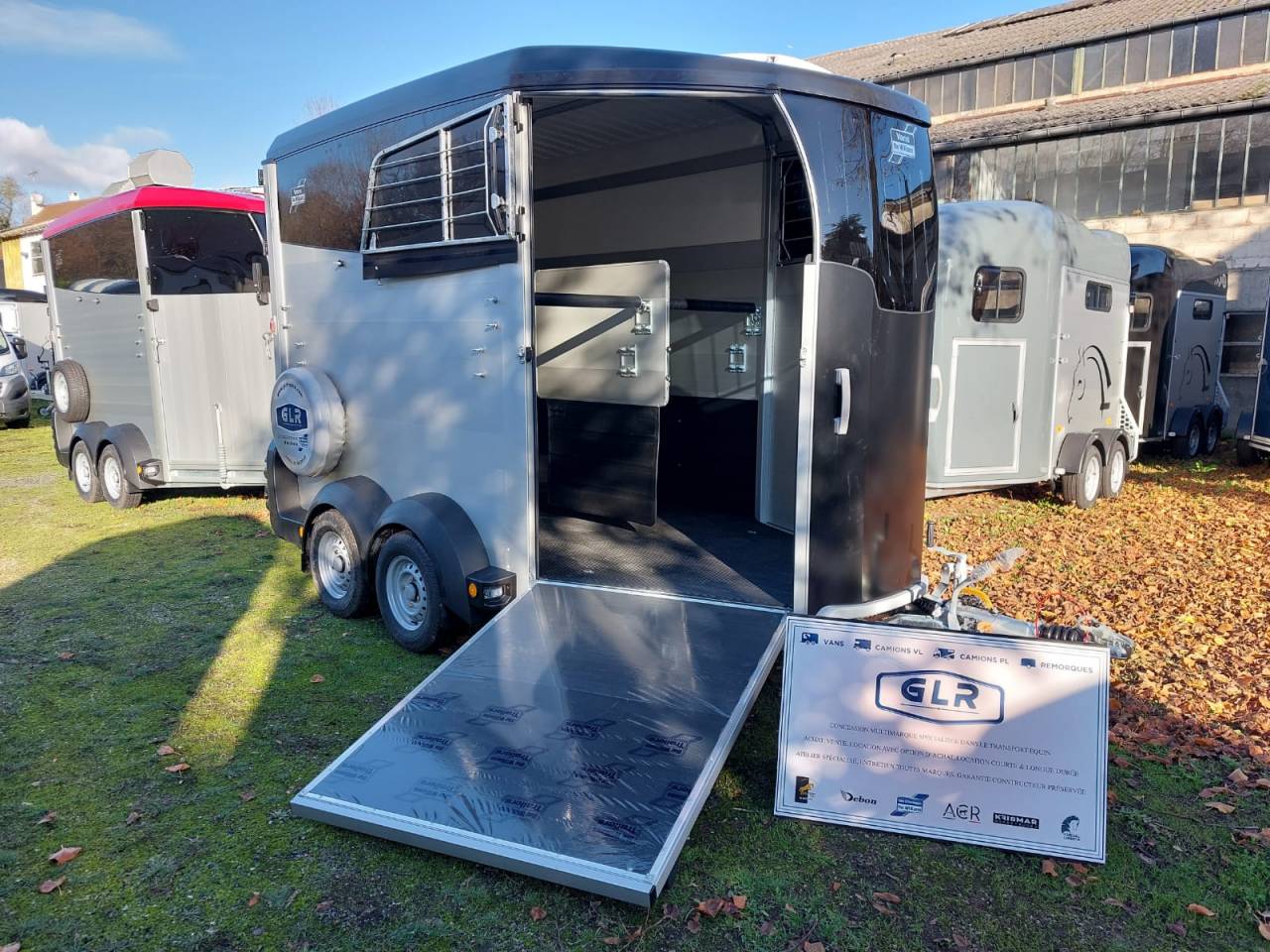 Location van 2 places