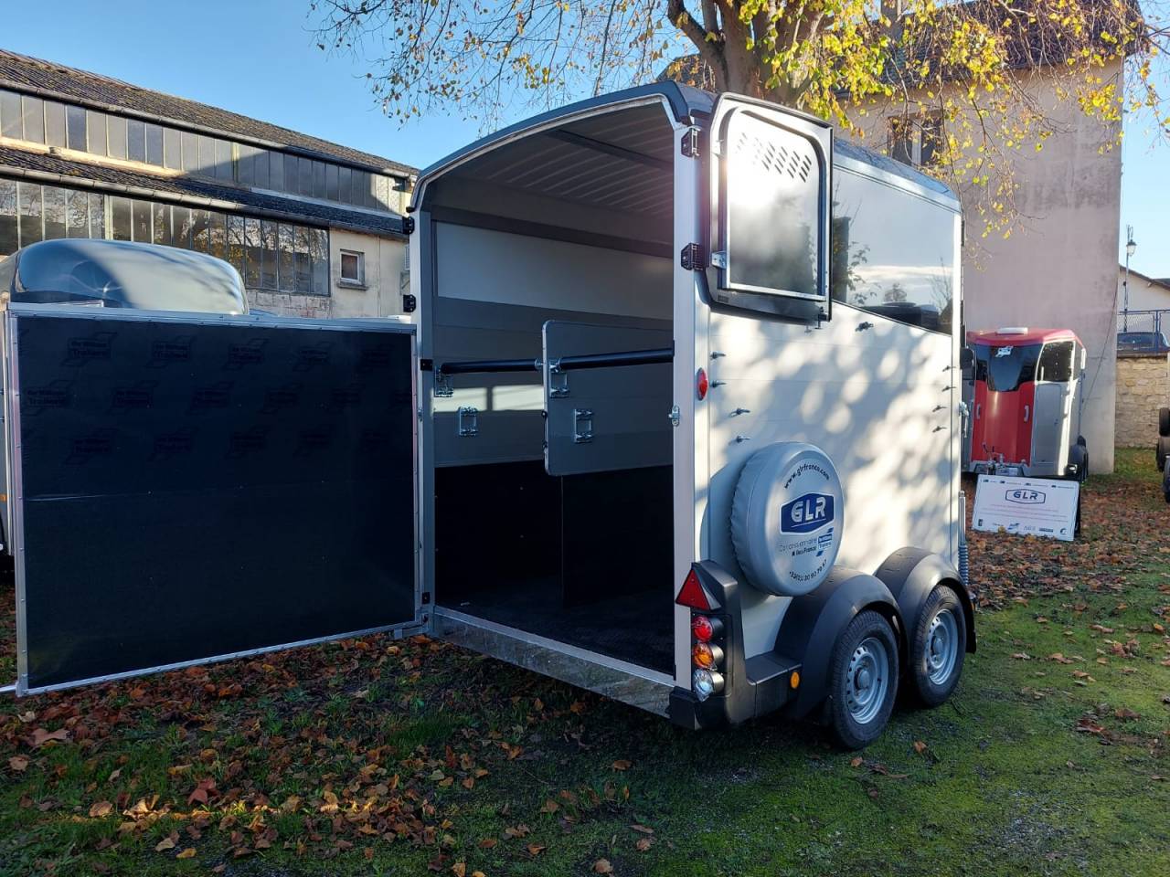 Location van 2 places