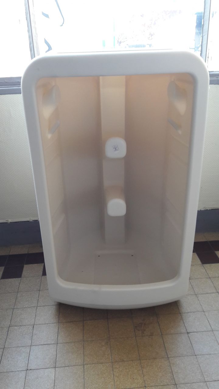 Sellerie sur porte Ifor Williams