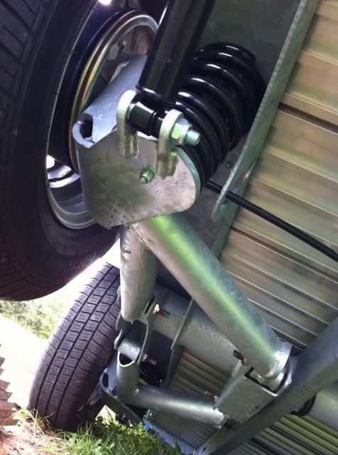 FOURGON - ROADSTER 300 DEBON –  NEUVE - 750 à 1300KG 