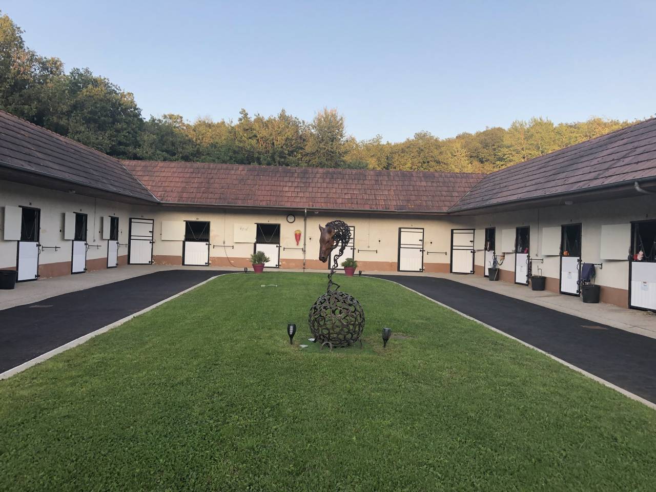 HARAS DE BELESBAT