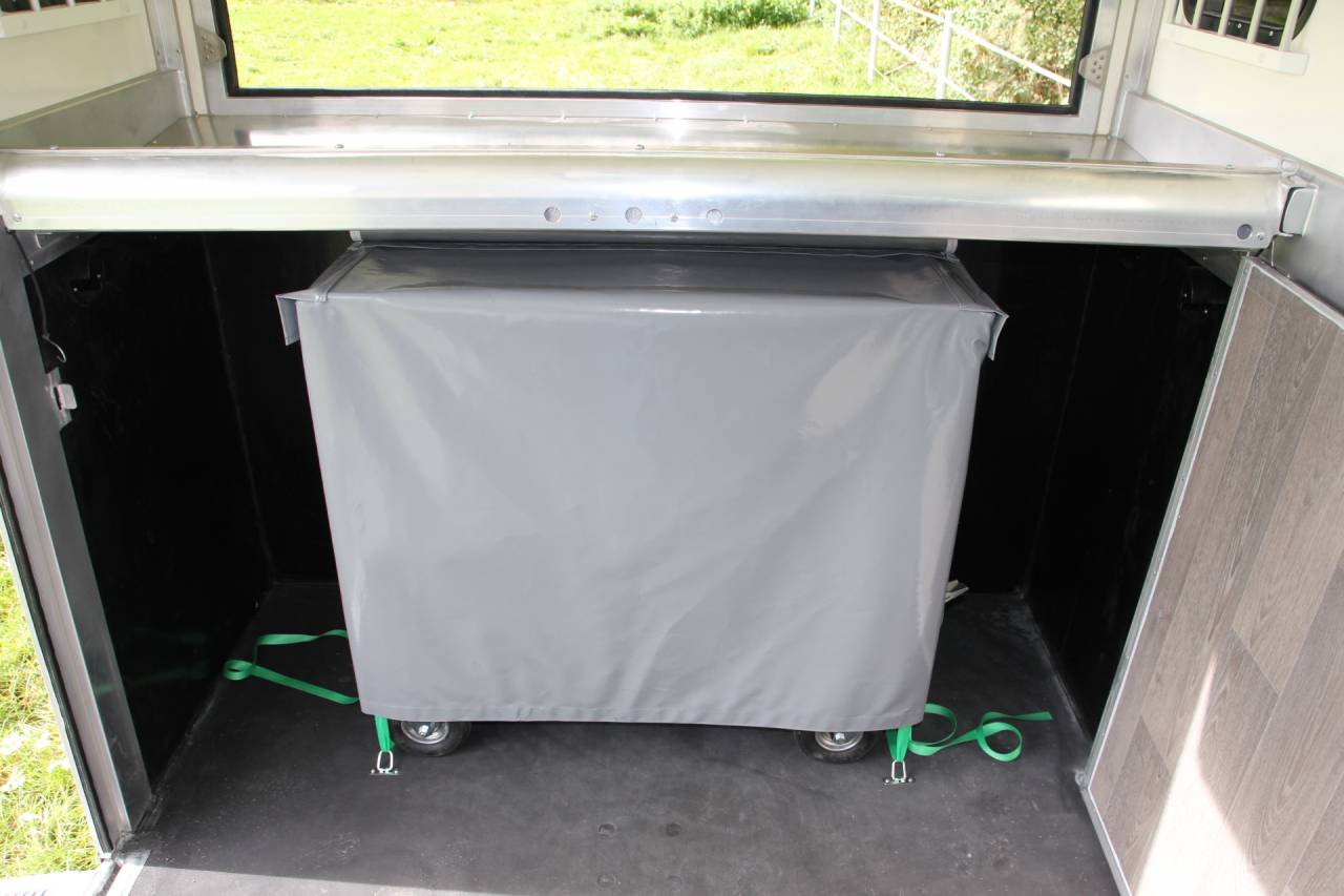 REMORQUE ANKA 2 CHEVAUX + HOME CAR & SELLERIE