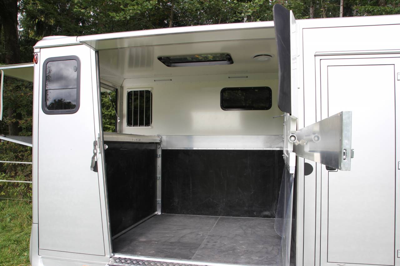 REMORQUE ANKA 2 CHEVAUX + HOME CAR & SELLERIE