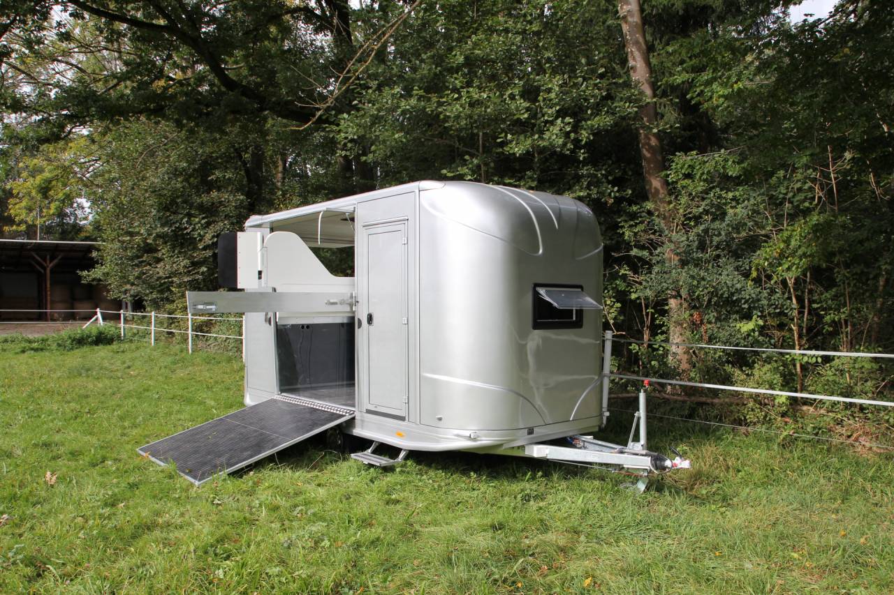 REMORQUE ANKA 2 CHEVAUX + HOME CAR & SELLERIE