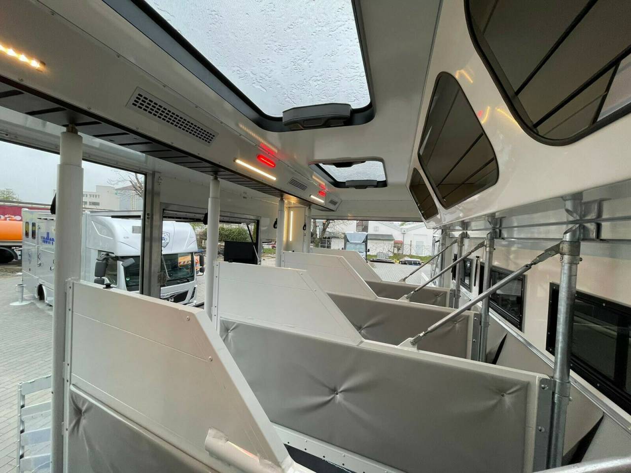 MAN TGM 18.290 WMS POP OUT