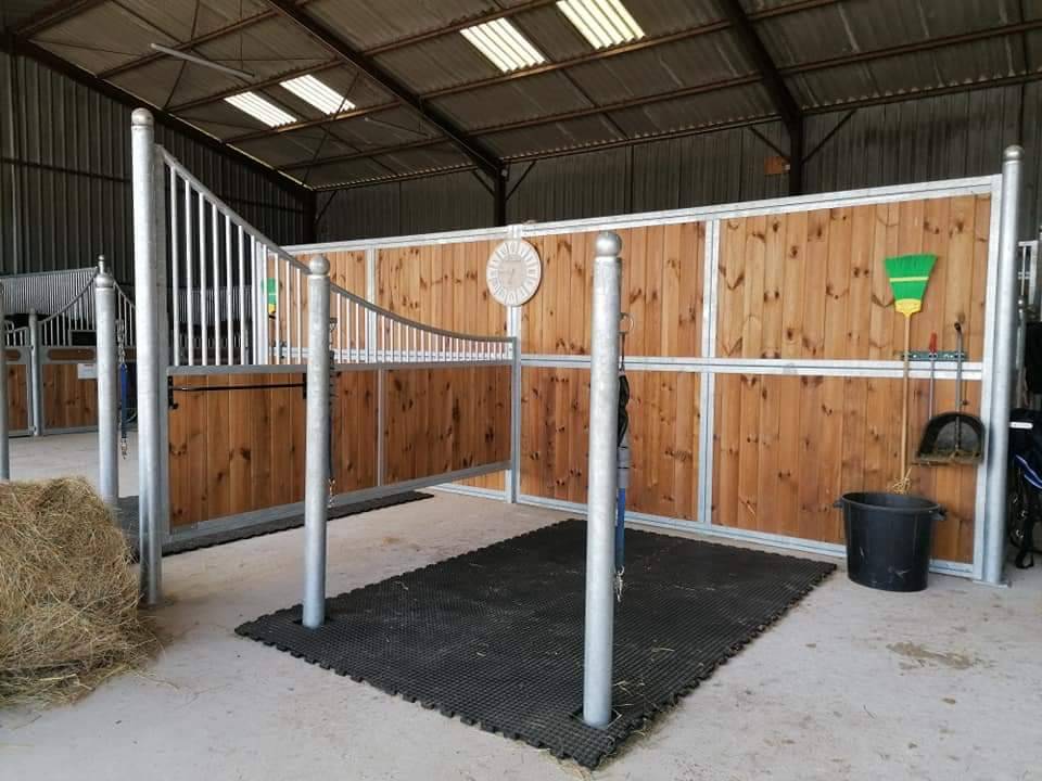 Pension dans Ecurie de Propriétaires 