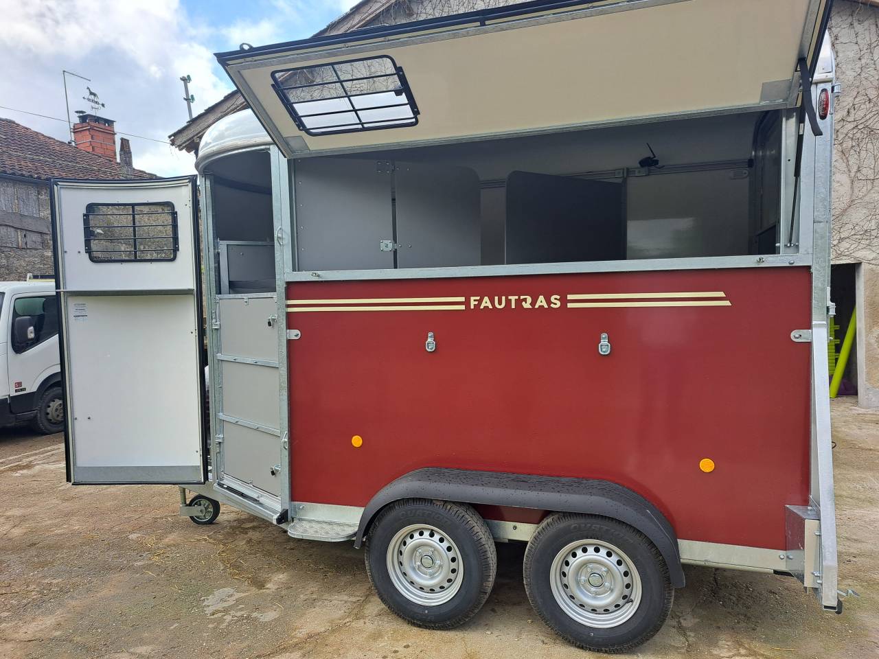 Location camion pour chevaux AGEN