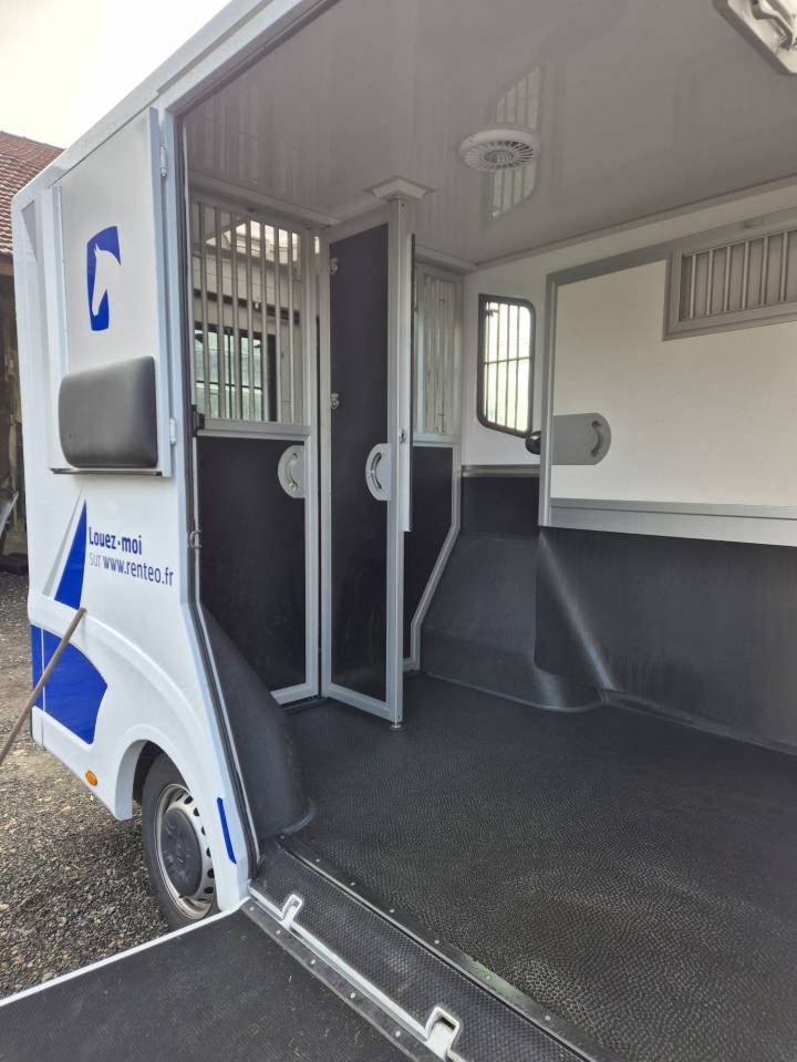 Location camion pour chevaux secteur Gournay-en-Bray