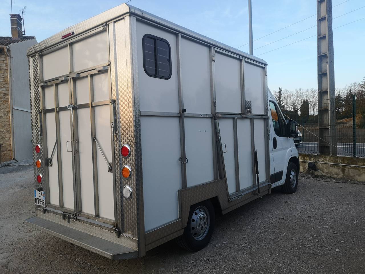 Peugeot Boxer BÉTAILLÈRE INOX HDI 130 CAISSE NEUVE