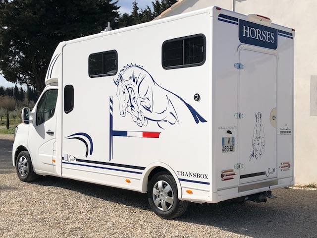 master neuf /3 ou 5 pl couchette/63800ht