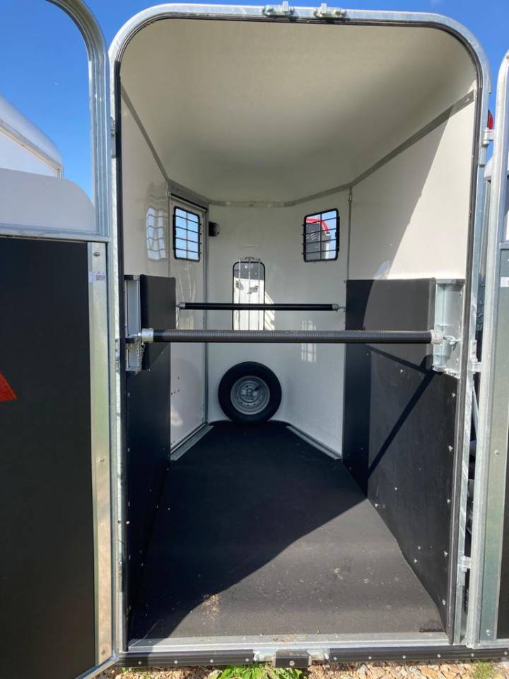 VAN FAUTRAS JMS 1.5 PLACE  VENDU