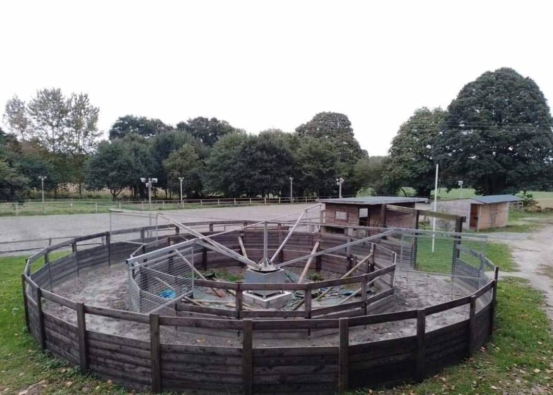 pension dans une &eacute;curie de propri&eacute;taires