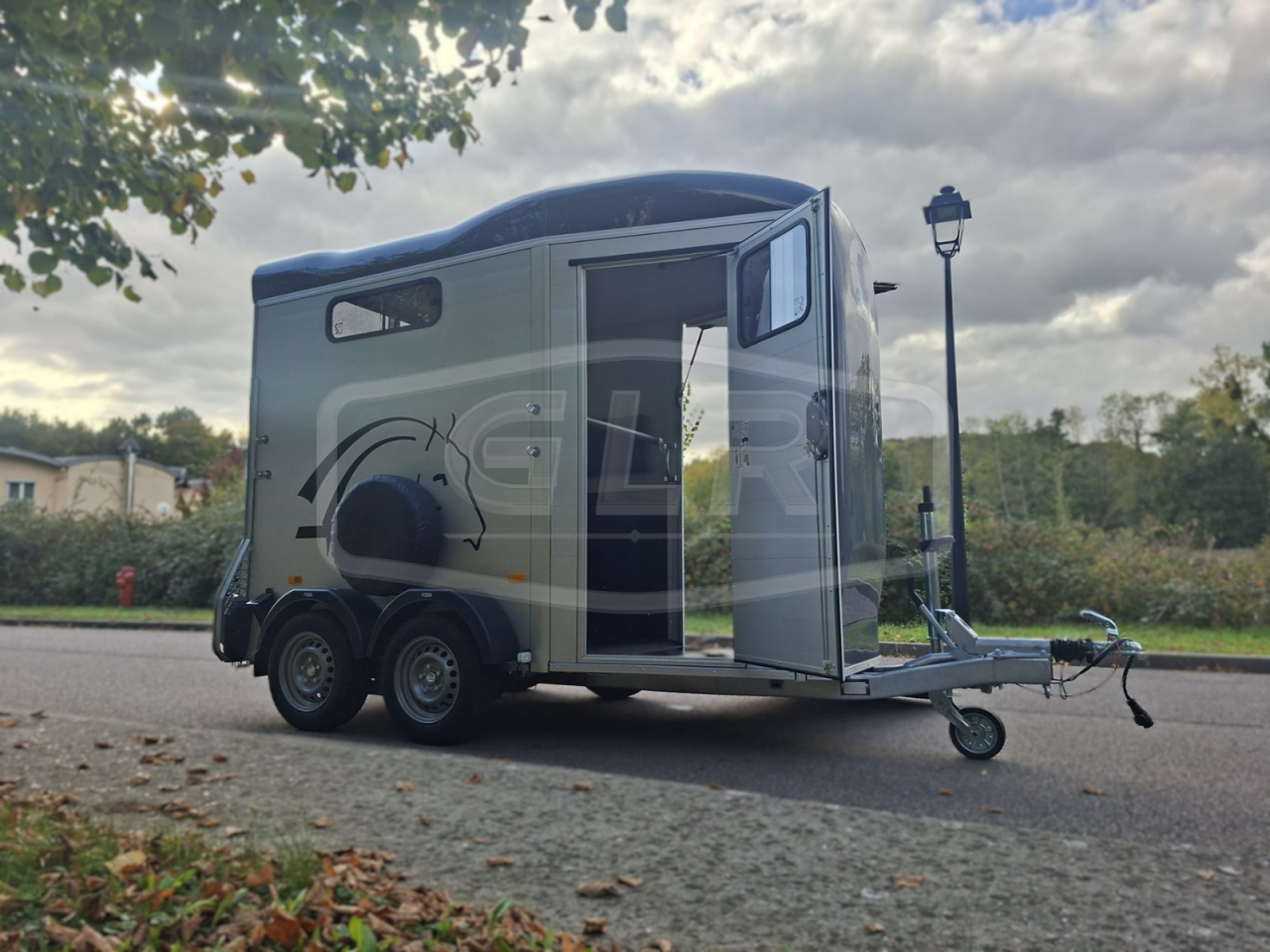 VAN CHEVAL LIBERTE NEUF  – TOURING ONE – 1.5 PLACES