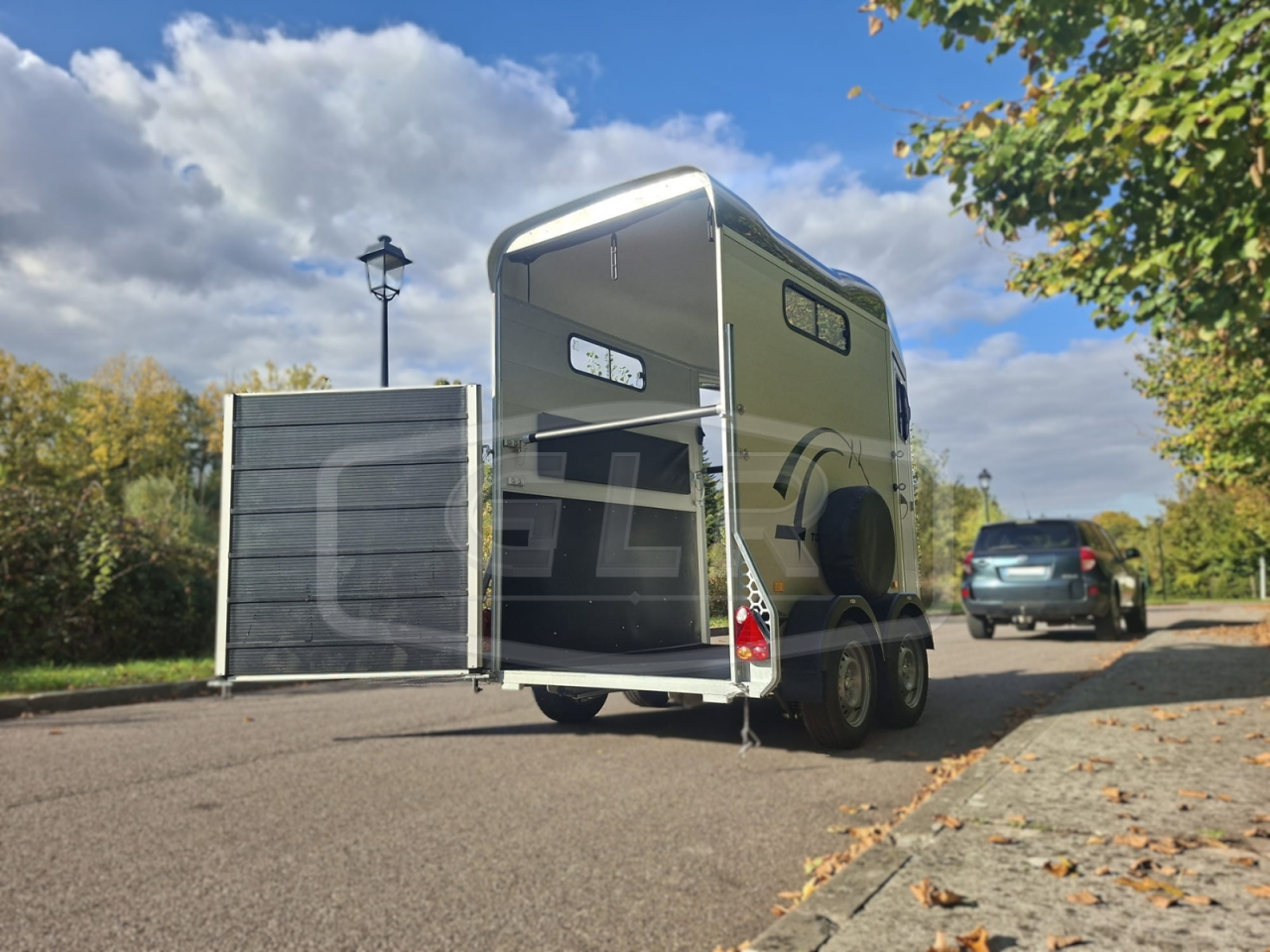 VAN CHEVAL LIBERTE NEUF  – TOURING ONE – 1.5 PLACES