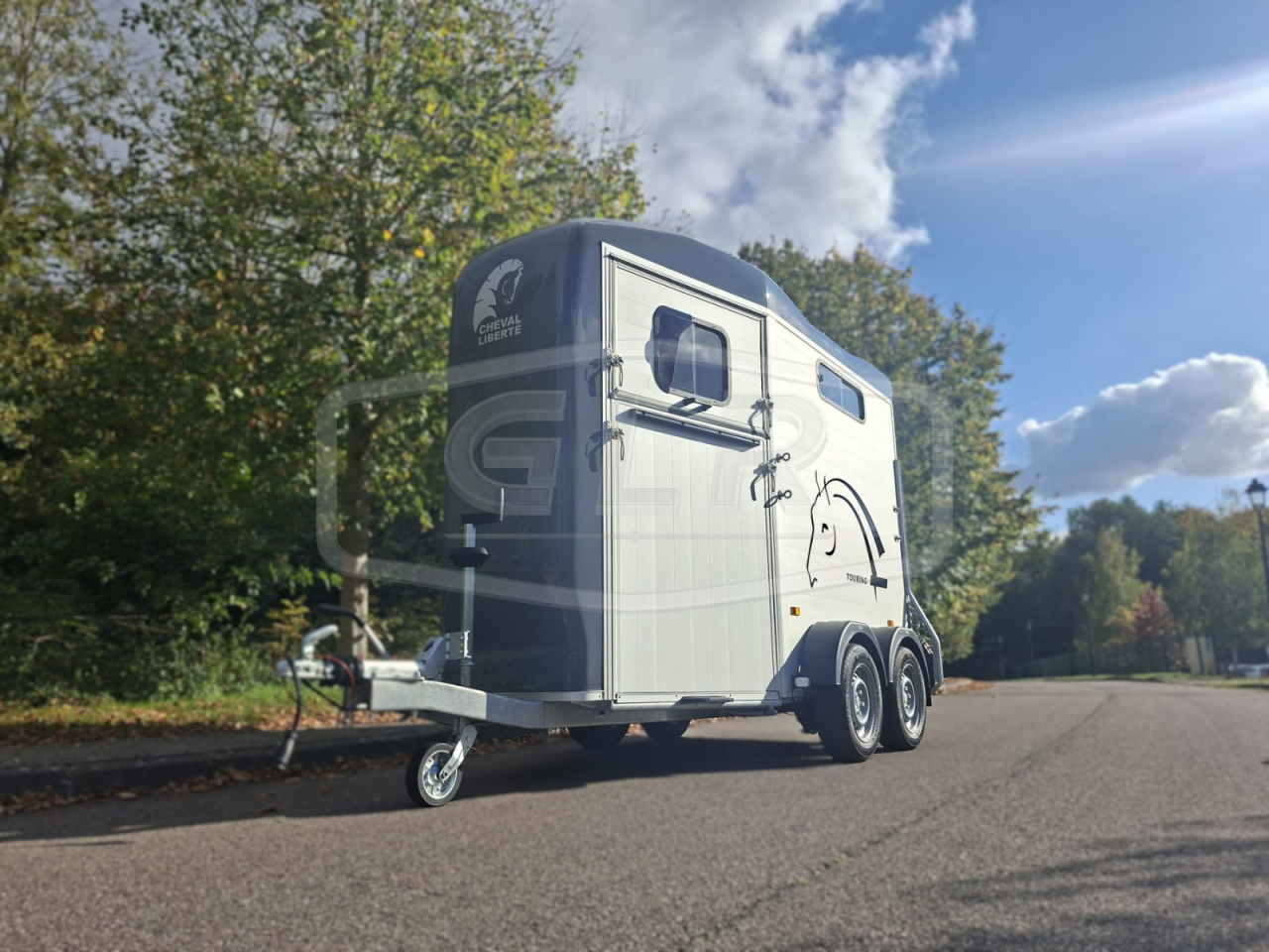 VAN CHEVAL LIBERTE NEUF  – TOURING ONE – 1.5 PLACES