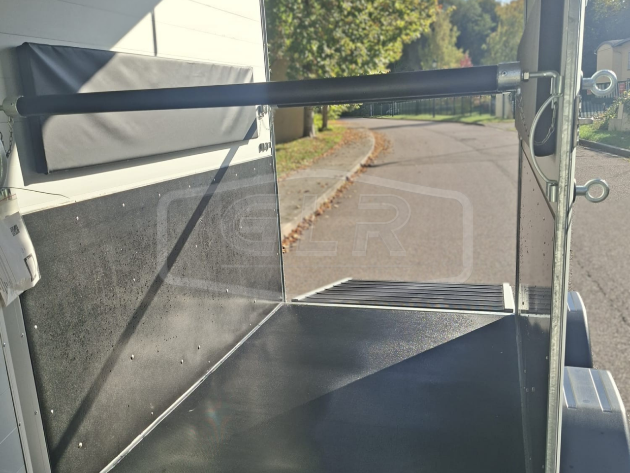 VAN CHEVAL LIBERTE NEUF  – TOURING ONE – 1.5 PLACES