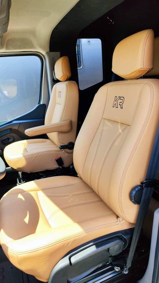 Camion VL 2 chevaux Krismar