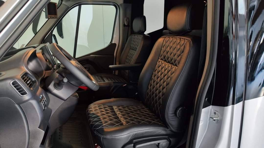 Camion VL 2 chevaux Krismar