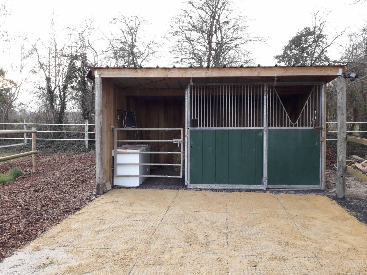 Pension chevaux adaptee fourbu/convalescent/soin/vacanc