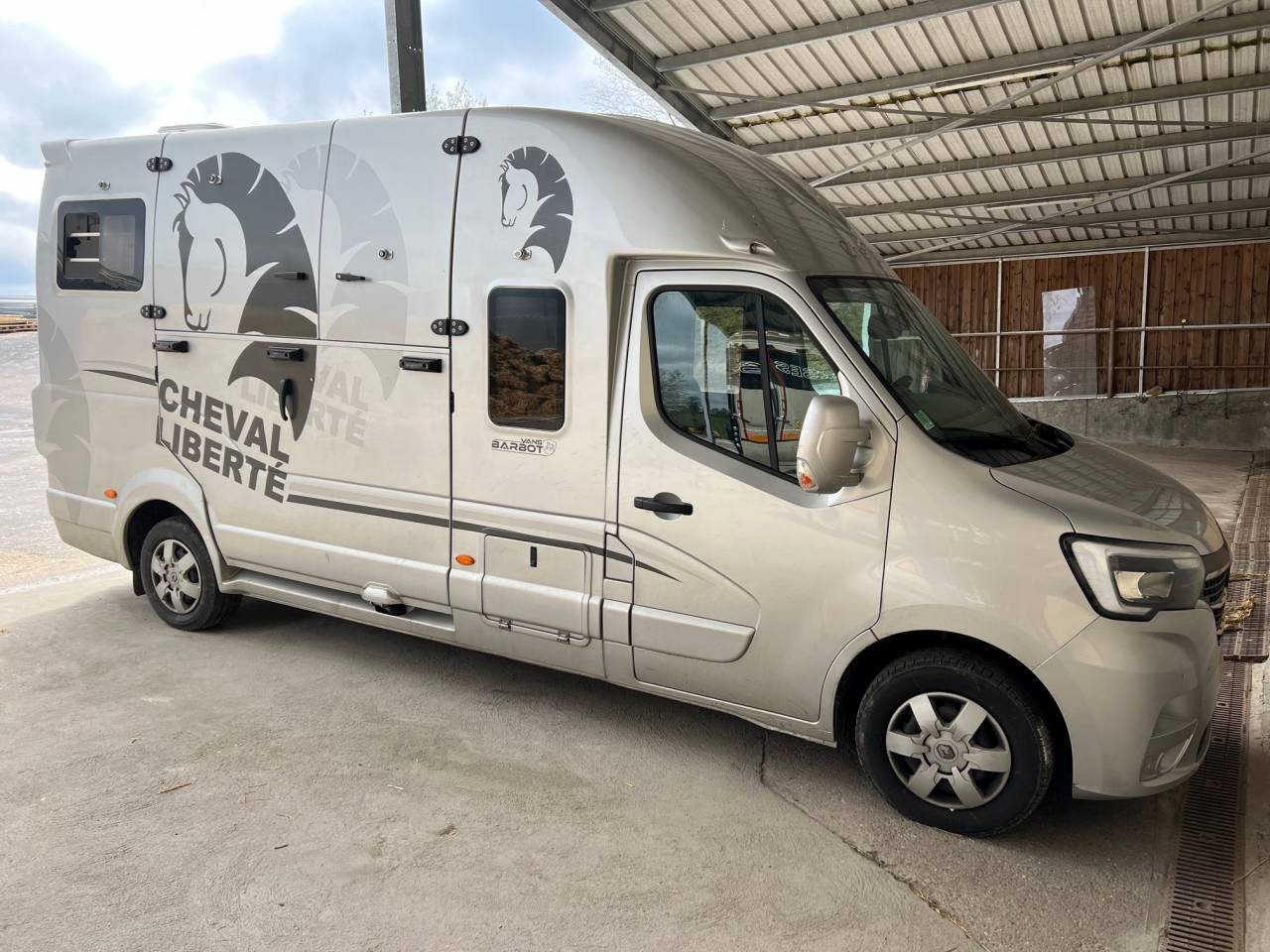 VAN ET CAMION VL A PARTIR DE 79€