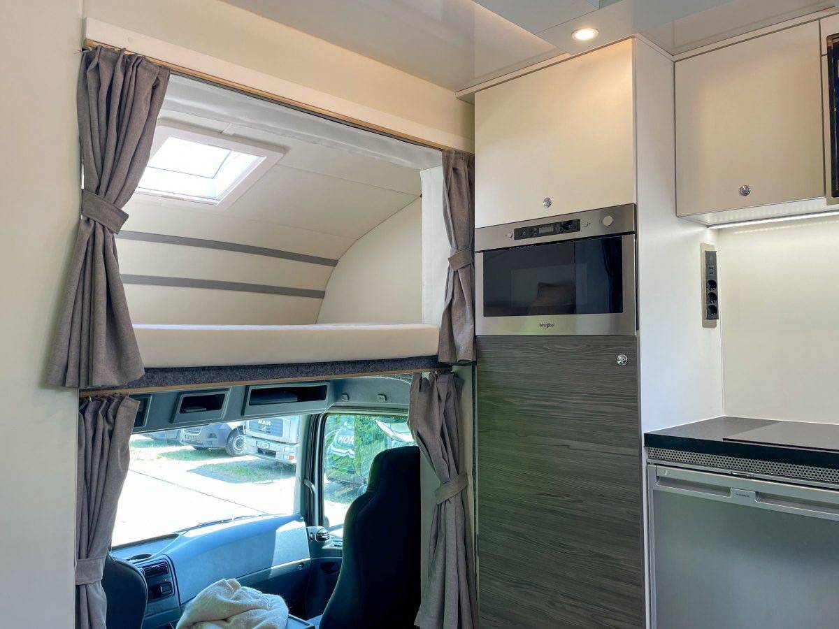 MERCEDES-BENZ ATEGO 1527 POP OUT