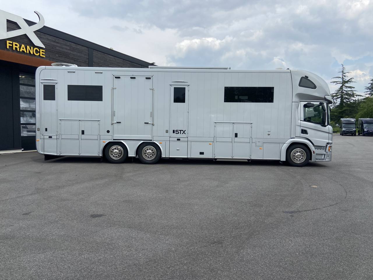 STX 26/420 - STOCK / A partir de 4190 € HT par mois