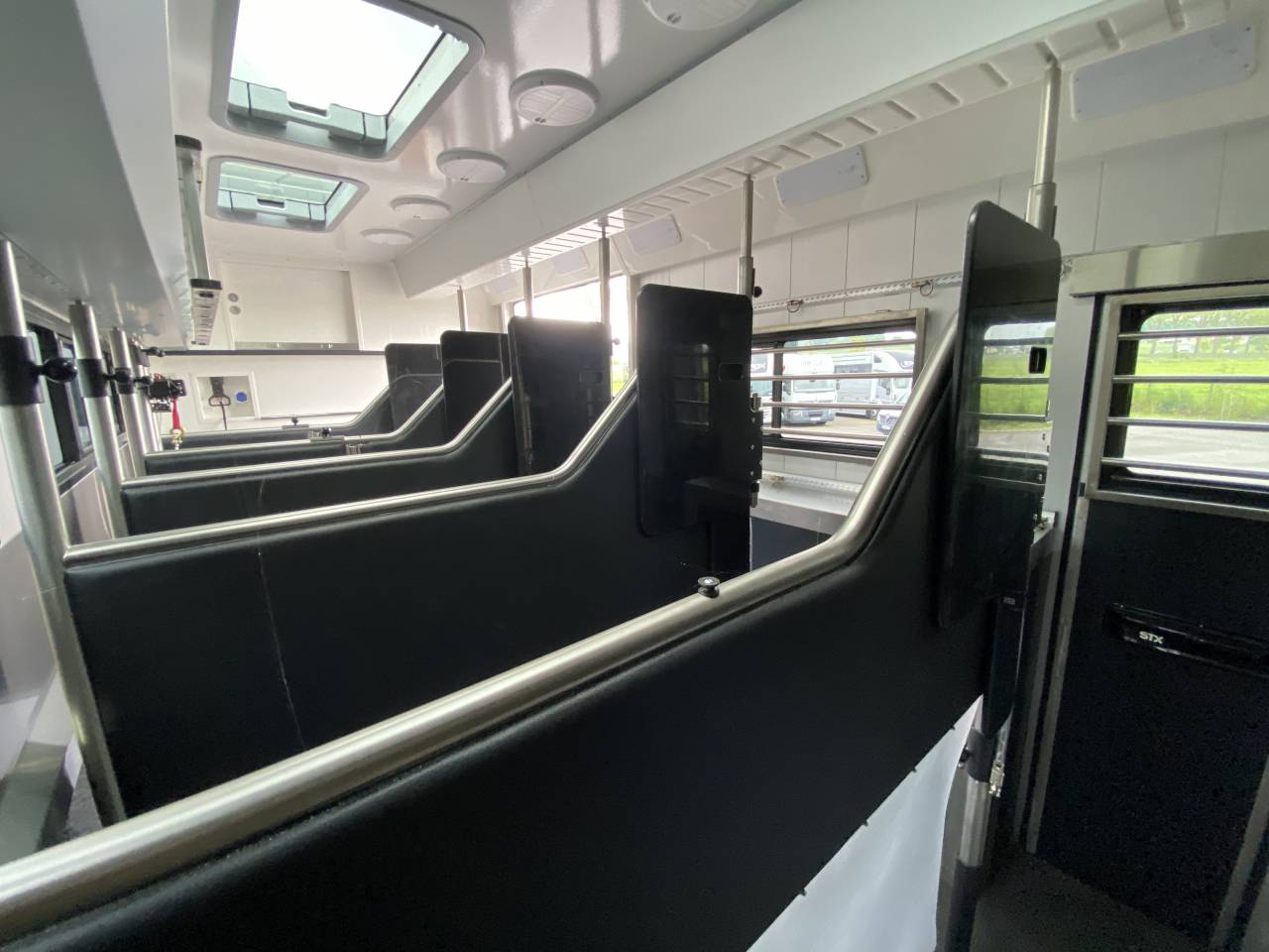 STX 26/420 - STOCK / A partir de 4190 € HT par mois