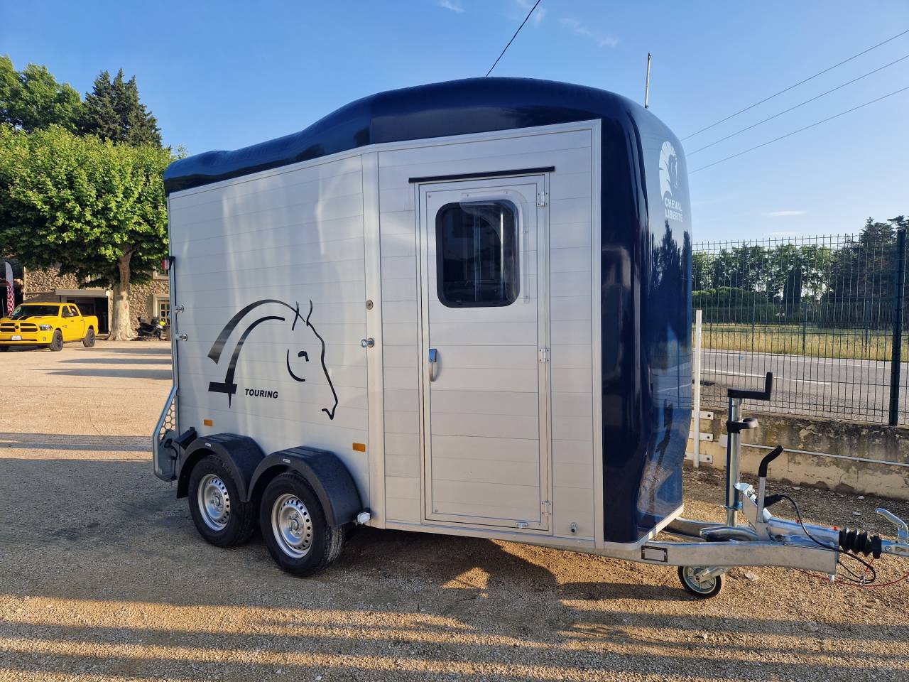 VAN 2 PLACES  TOURING COUNTRY ALULINE