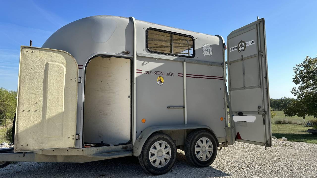 VAN FAUTRAS OBLIC 2    VENDU 