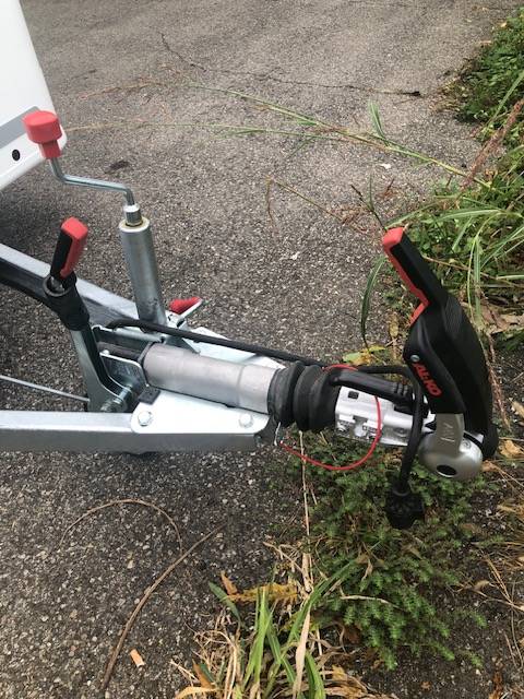 caravanes aménagées Sporting 2 et 4... .