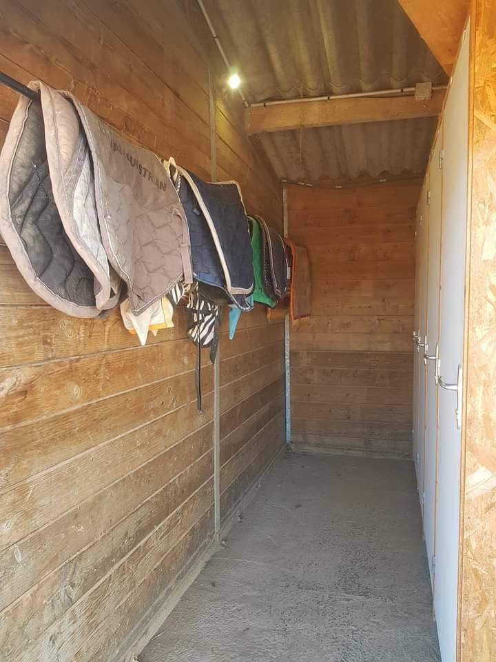 Ecurie de Collombe (83119)