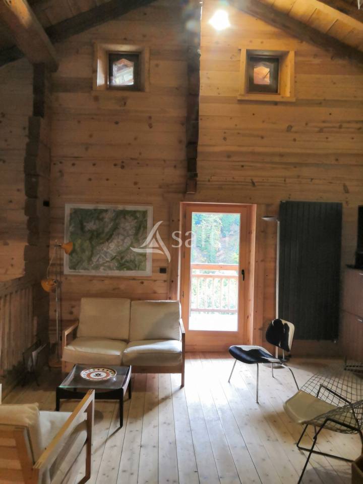 860985_1741750233_0899.jpg