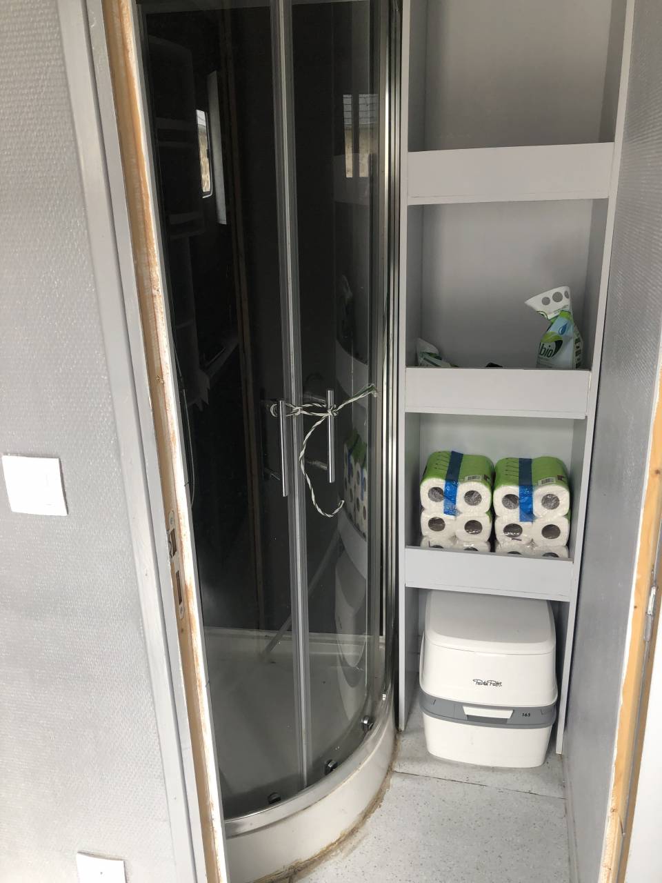 PL 16 T Midlum 240dxi 2008 4/5 chevaux 250 000 kms