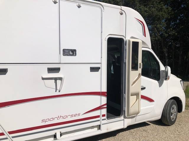 165cv/neuf/cab 5pl/50kms/66500ht/full options