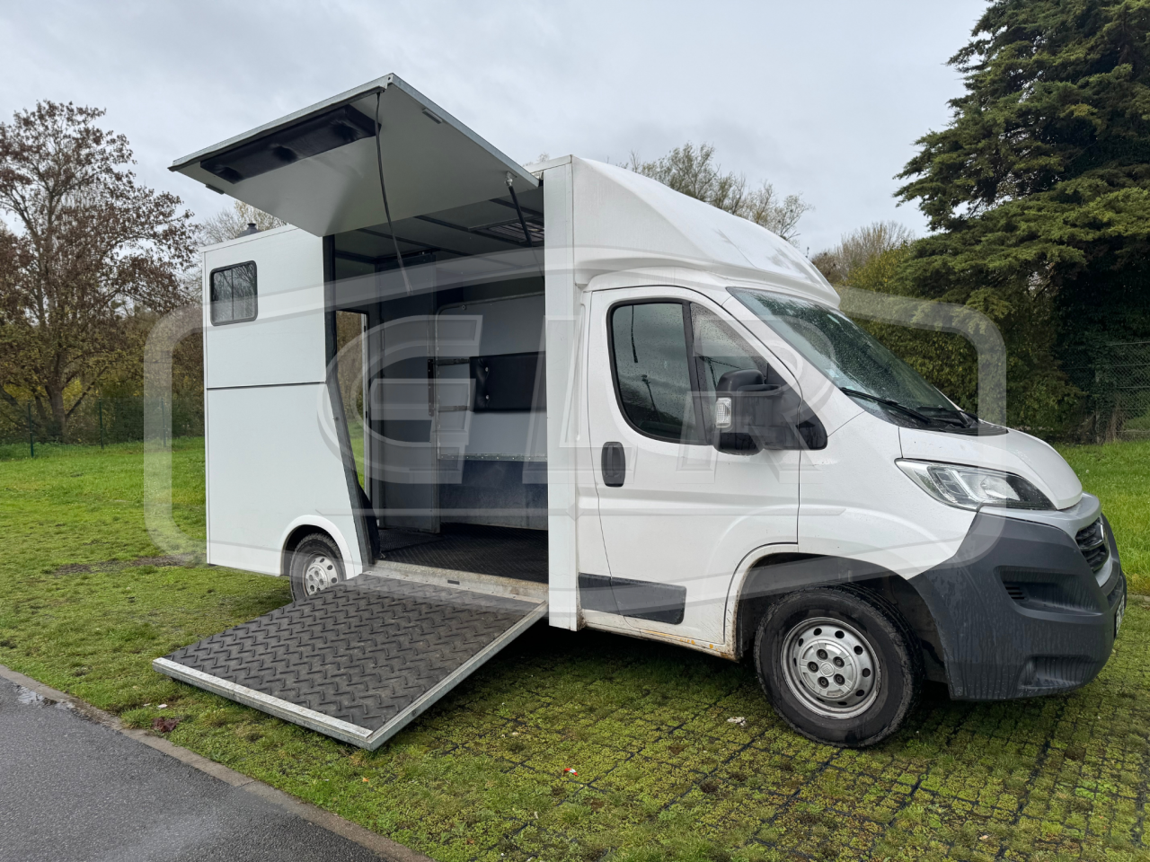 FIAT DUCATO - 2017 - 3 PLACES - STALLE - 105 000KM