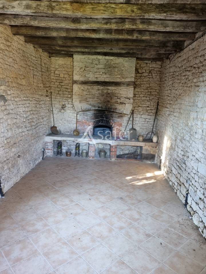 Demeure de caractère en pleine nature sur 67 ha d'un seul tenan