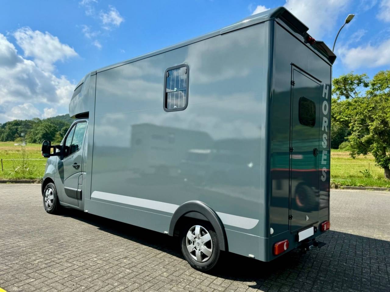 NISSAN INTERSTAR DCI 165 MSG STALLION LIGHT
