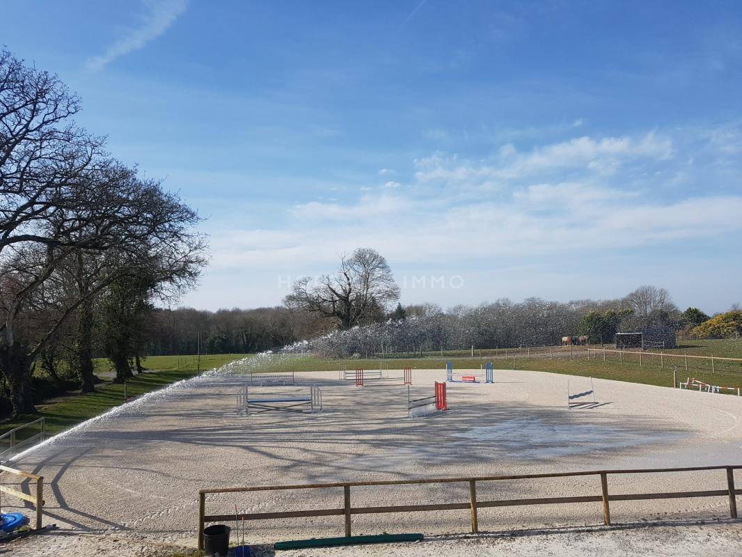 Propri&eacute;t&eacute; &eacute;questre d'exception &agrave; Mo&euml;lan-sur-Mer - 18 he