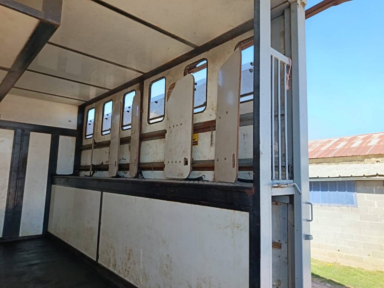 Renault premium dci 270 chx, 6 chevaux.