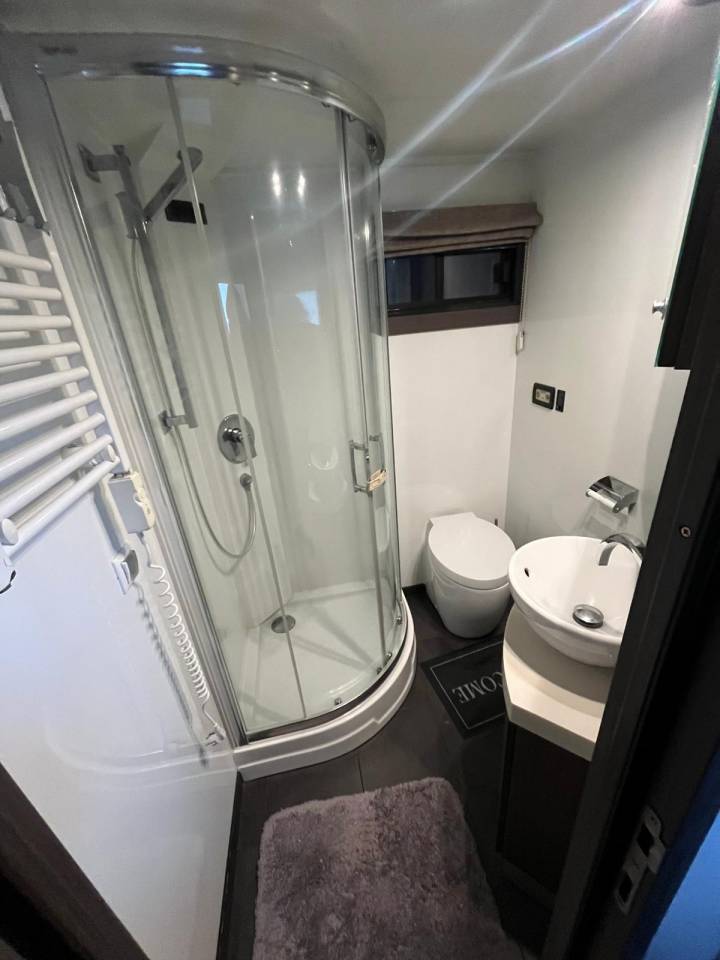 SCANIA P380 STX POP OUT APPARTEMENT GROOM