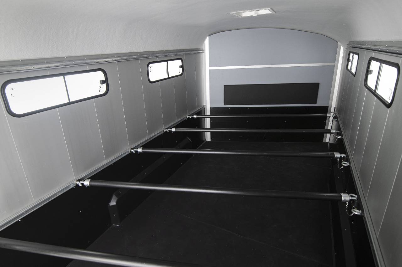 VAN CHEVAL LIBERTE NEUF – ISLANDIC – DIAGONAL – 5/6 PLACES PETITE TAILLE