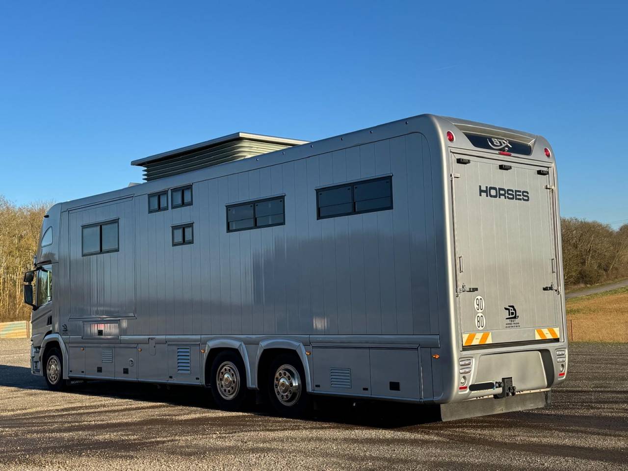 STX 6 CHEVAUX AVEC POP OUT ET PUSH UP - VENDU