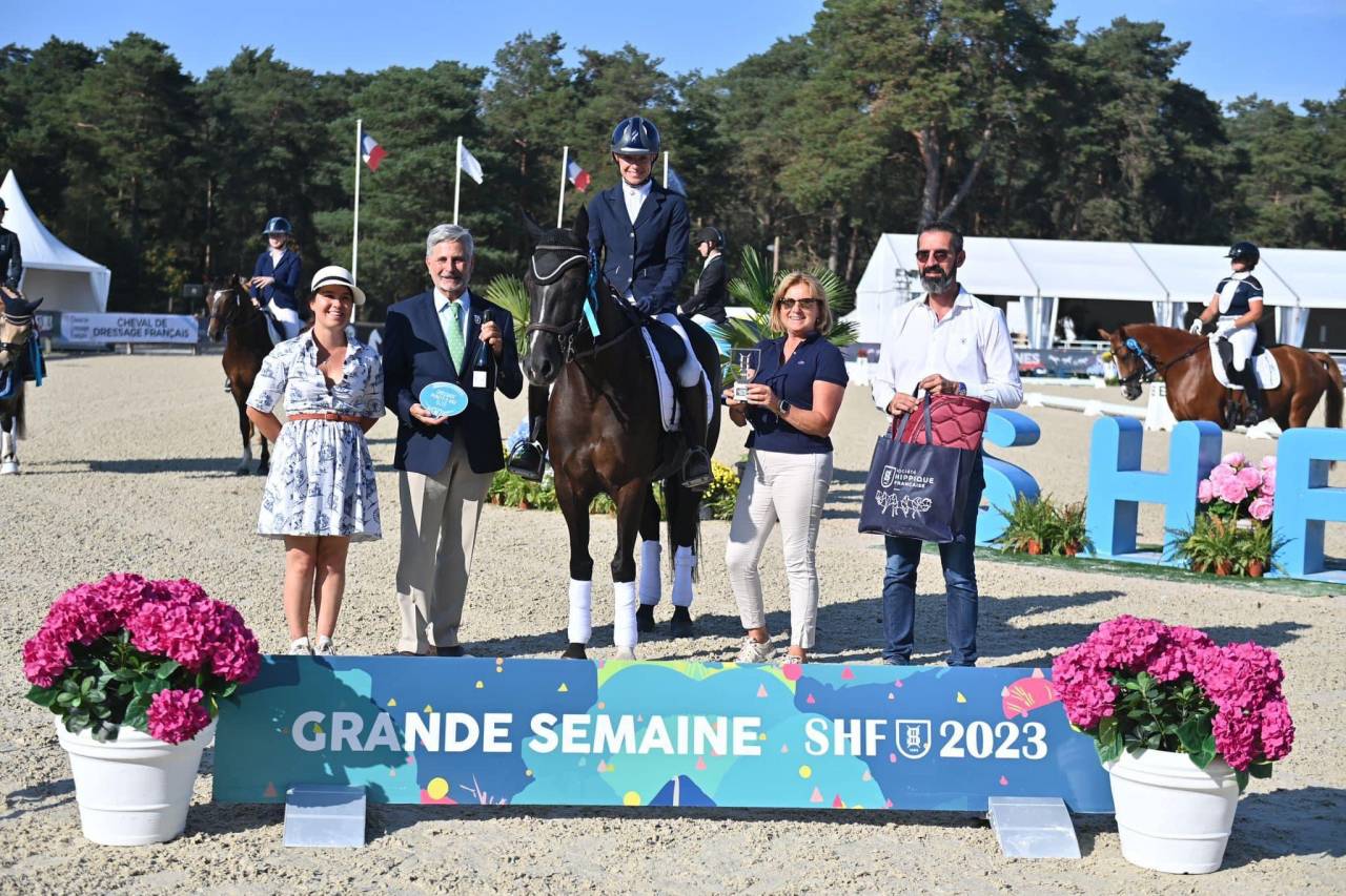 &Eacute;curie de propri&eacute;taire &agrave; 15 min de Poitiers 