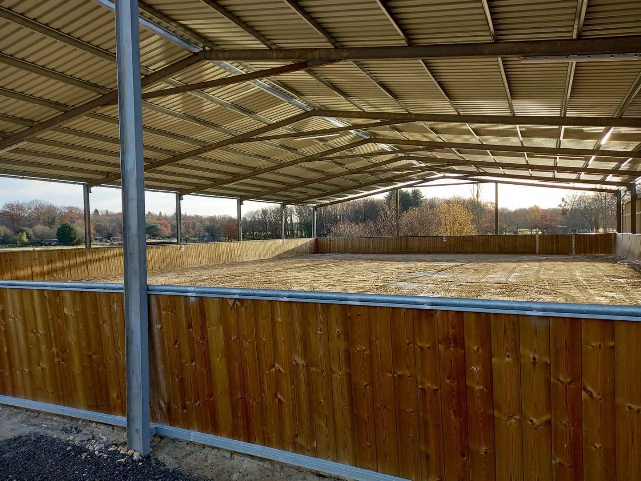 Fabricants de structures et manèges équestres 